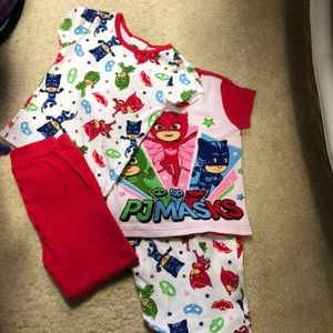 5 for $10 Pj Masks pajama bundle set of 4 items